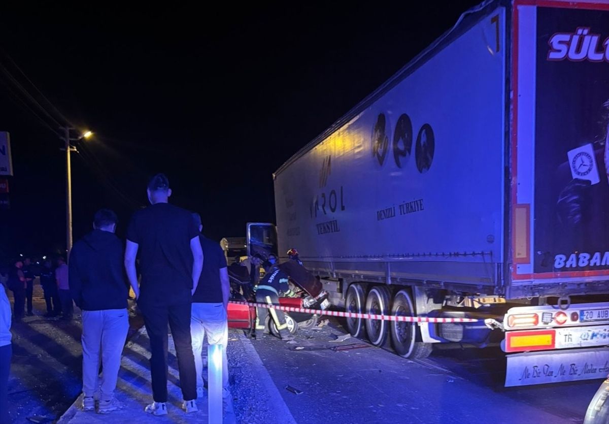 Denizli’de Otomobil-Tır Kazası: 1 Ölü, 1 Yaralı