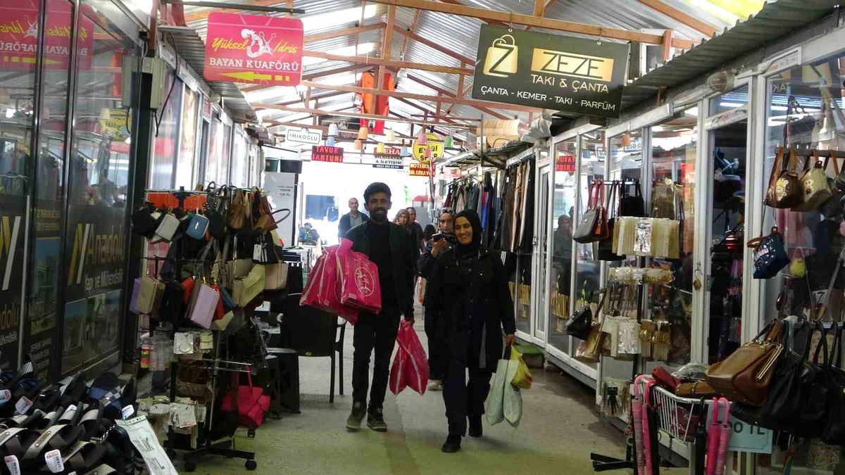 Malatya’da Bayram Alışverişi Hareketli