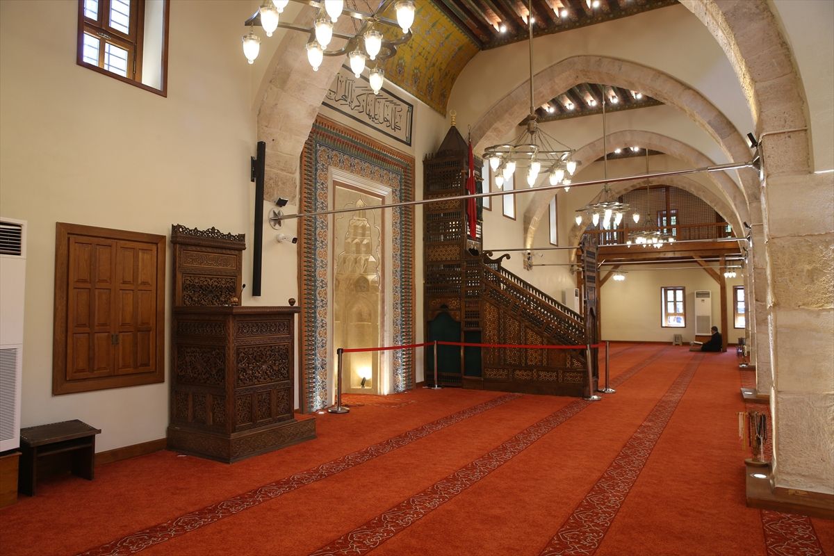 Kahramanmaraş’ta Tarihi Ulu Camisi 18 Aylık Restorasyonun Ardından Hizmete Açıldı