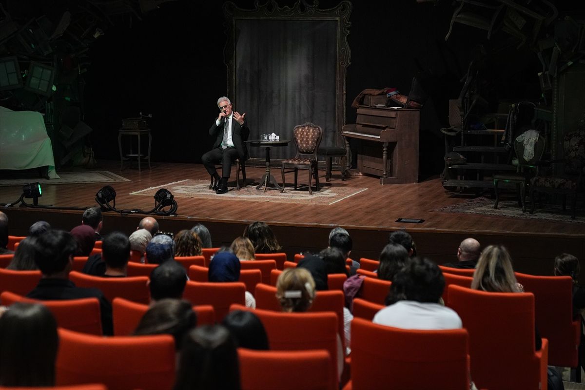 Karadağlı’dan Gençlere İlham Verici Mesaj