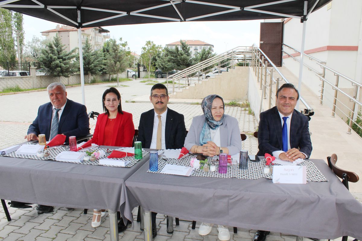 Engelleri Aşarak Başarıya Ulaşan Hanifi Varlı