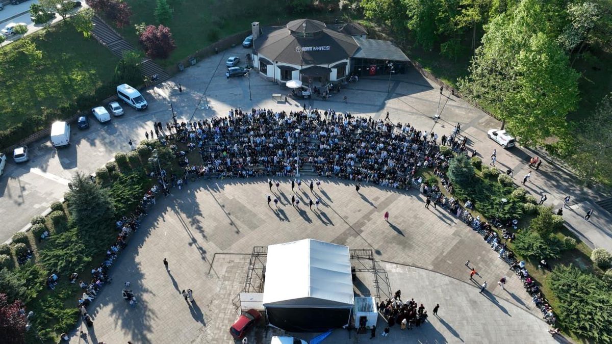 DÜFest 2026 Coşkuyla Sona Erdi