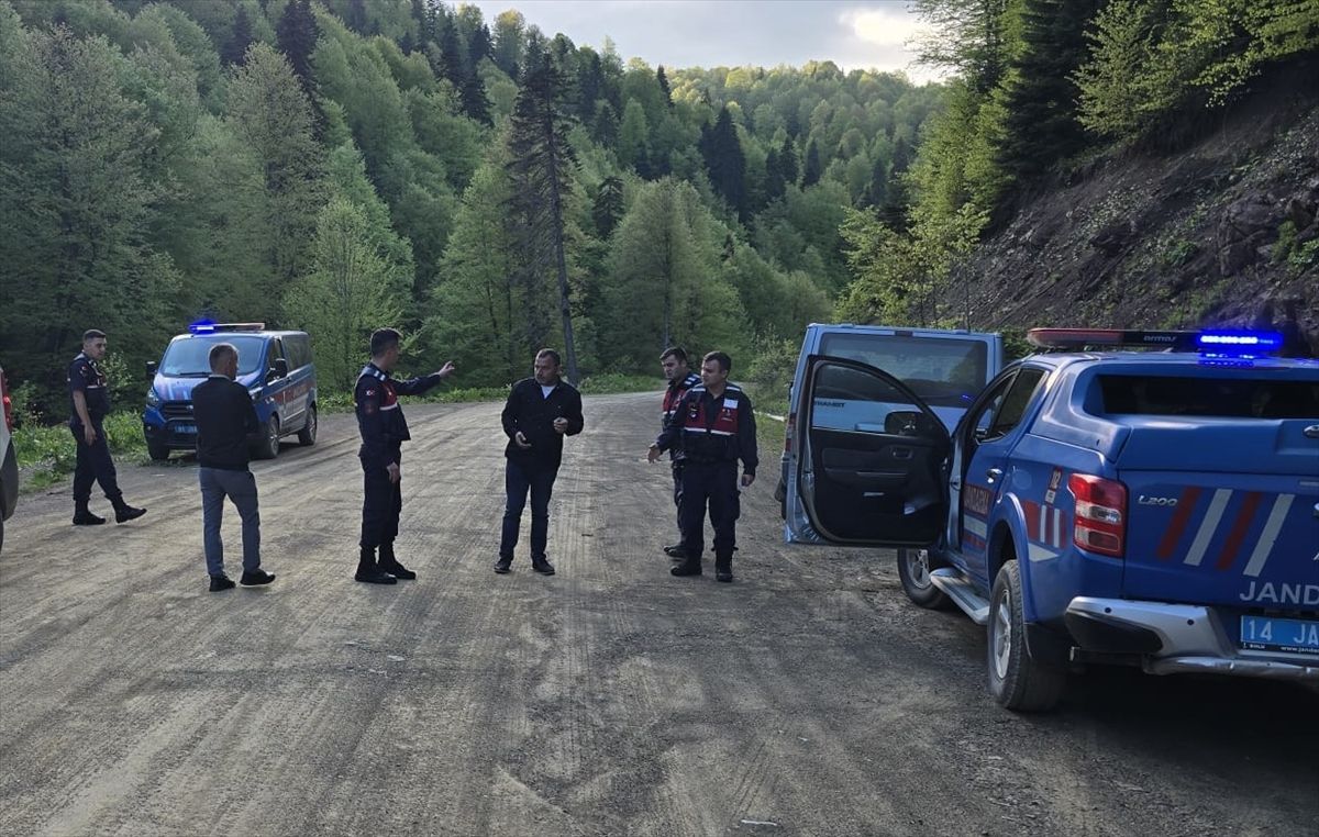 Düzce’de Ormanda Erkek Cesedi Bulundu