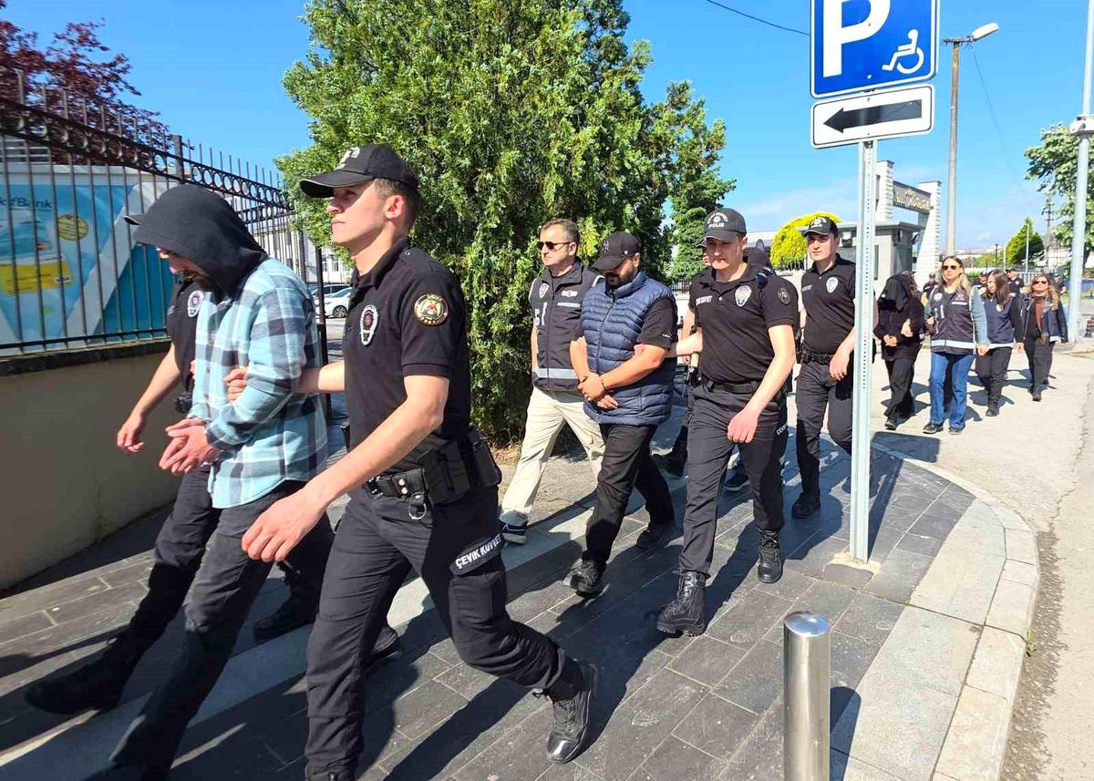 Düzce’de Staj Dolandırıcılığı: 21 Gözaltı, 9 Tutuklama