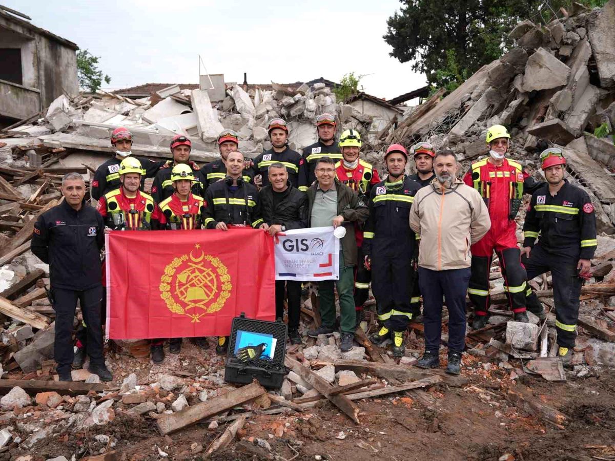 Düzce İtfaiyesi’ne Fransa’dan arama kurtarma desteği