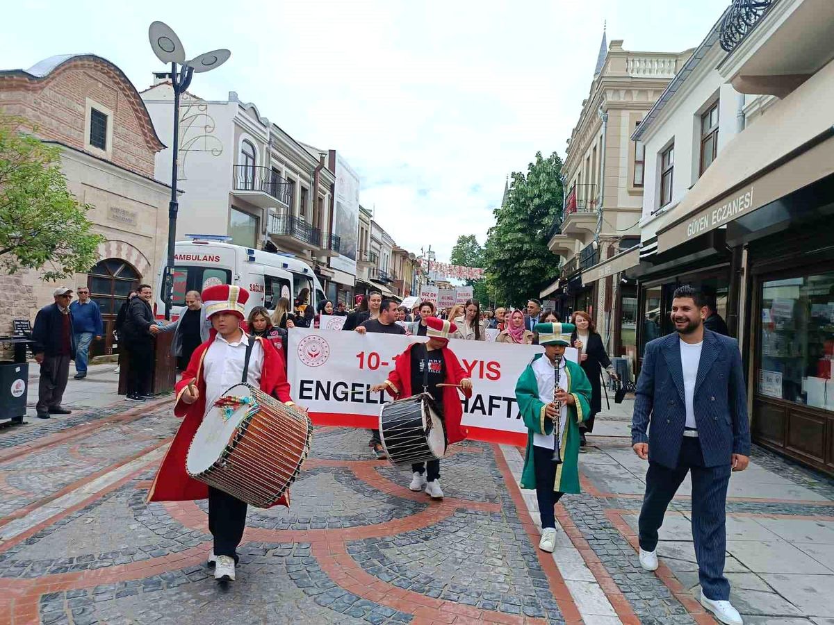 Edirne’de Engelliler Haftası Yürüyüşü