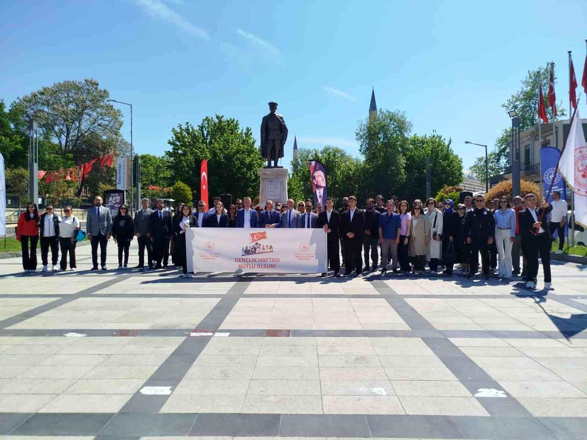 Edirne’de Gençlik Haftası Kutlandı