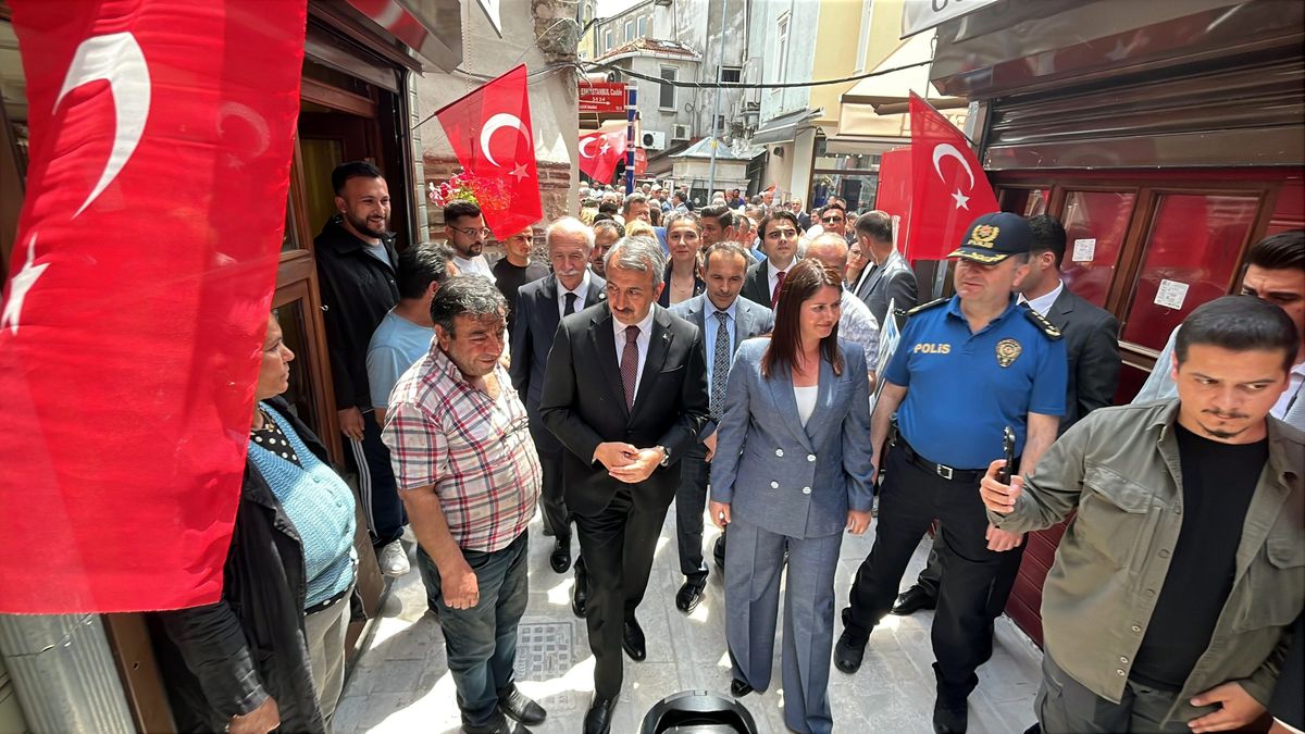 Restorasyon Tamamlandı: Terziciler Çarşısı Açıldı