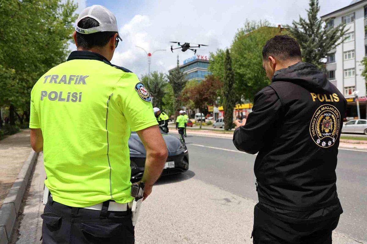 Elazığ’da Dronlu Trafik Denetimi