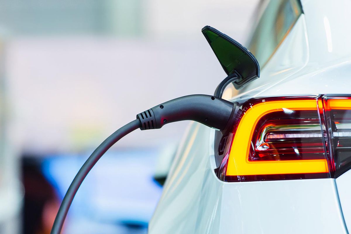 Elektrikli araç şarj istasyonlarına kaçak cezası uyarısı