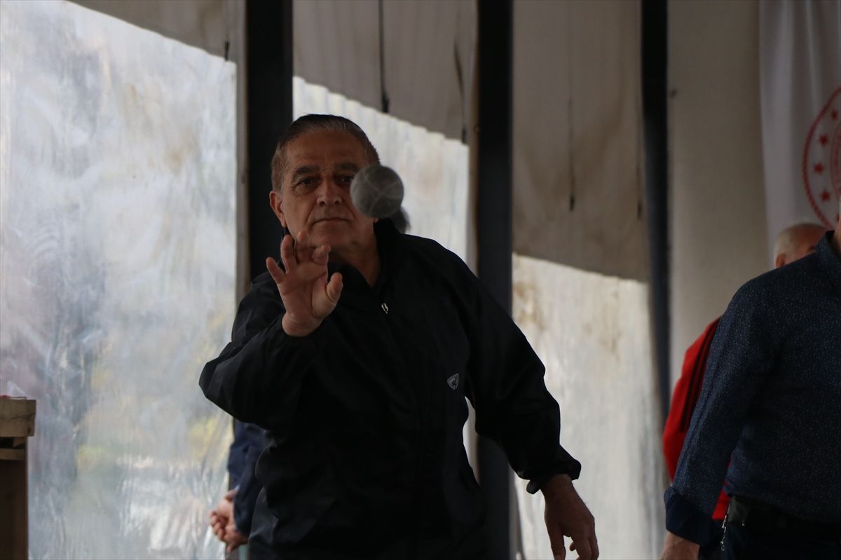 Yalova’da Emekliler Bocce ile Aktif Yaşamda
