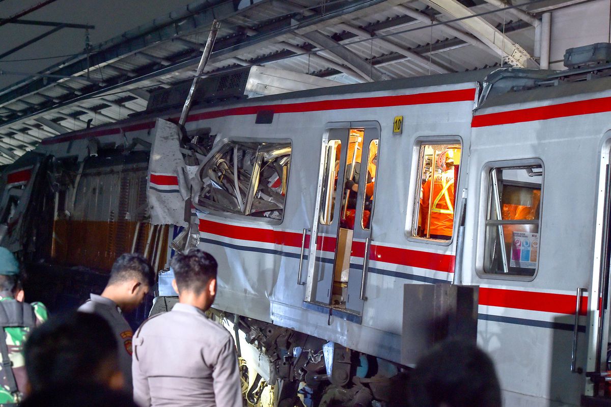 Bekasi’de Tren Kazası: 14 Ölü, 84 Yaralı
