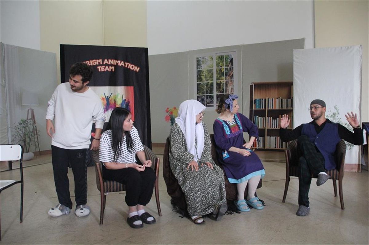 13. Geleneksel Turizm Animasyonu Gösterisi