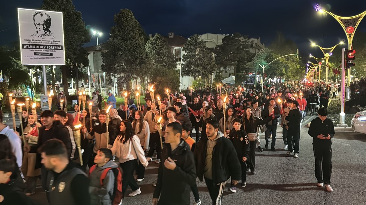 Erzincan’da Fener Alayı Coşkusu