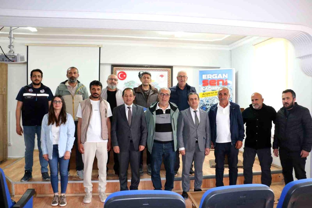 Su Ürünleri Üreticileri Toplandı