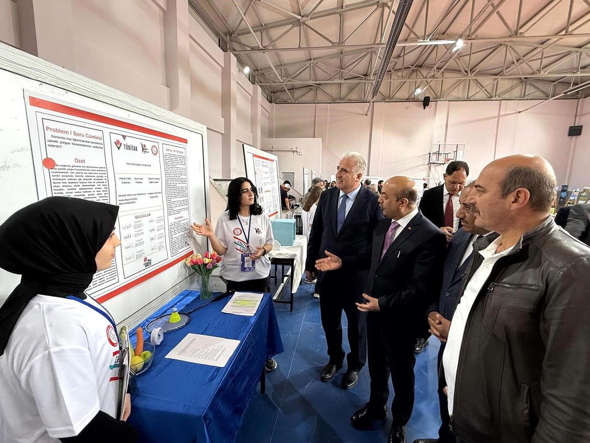 Erzincan’da Bilim Fuarı Düzenlendi