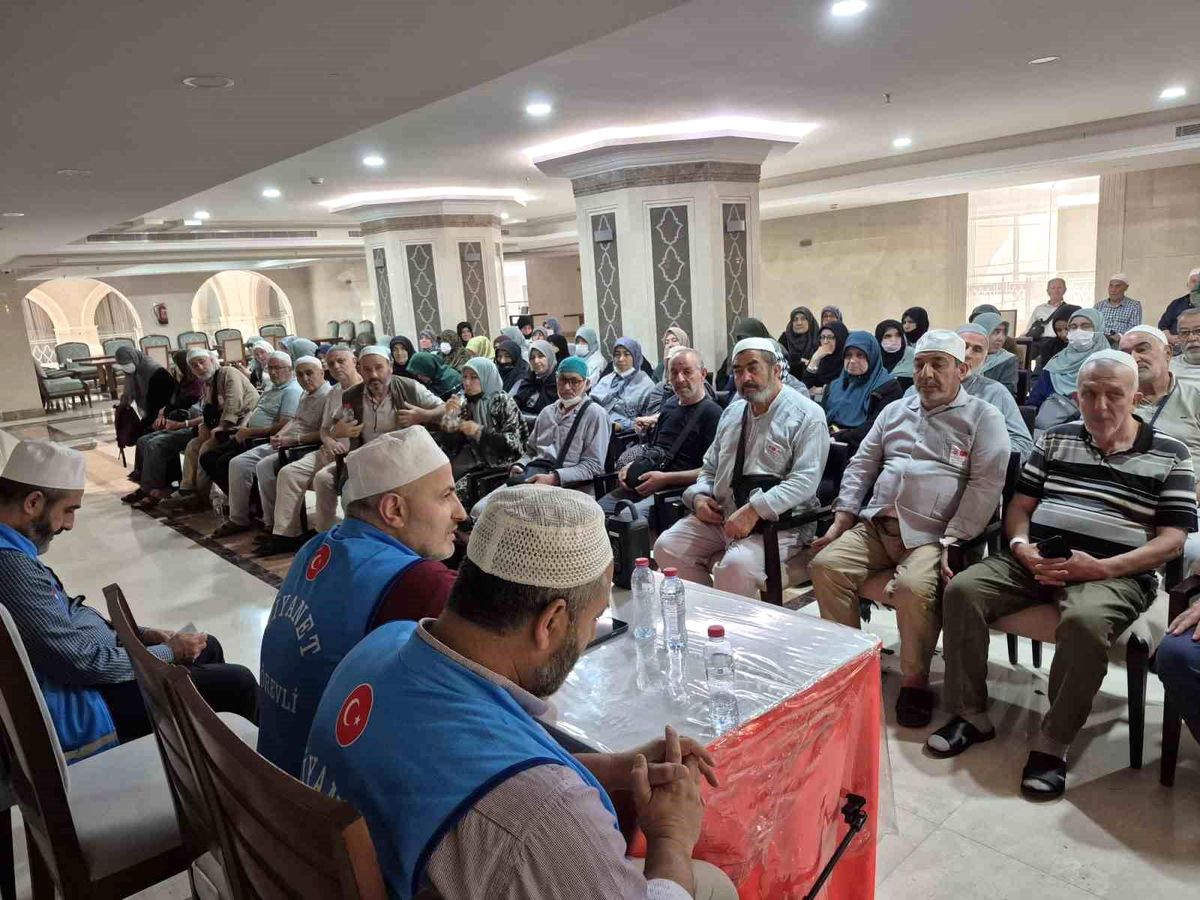Erzincan’da Hacı Adaylarına Bilgilendirme