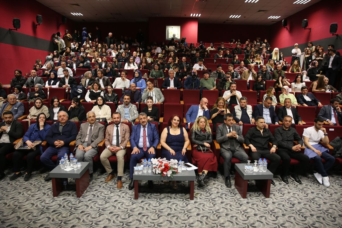 Erzurum’da Öğrencilerden Reklam Projesi