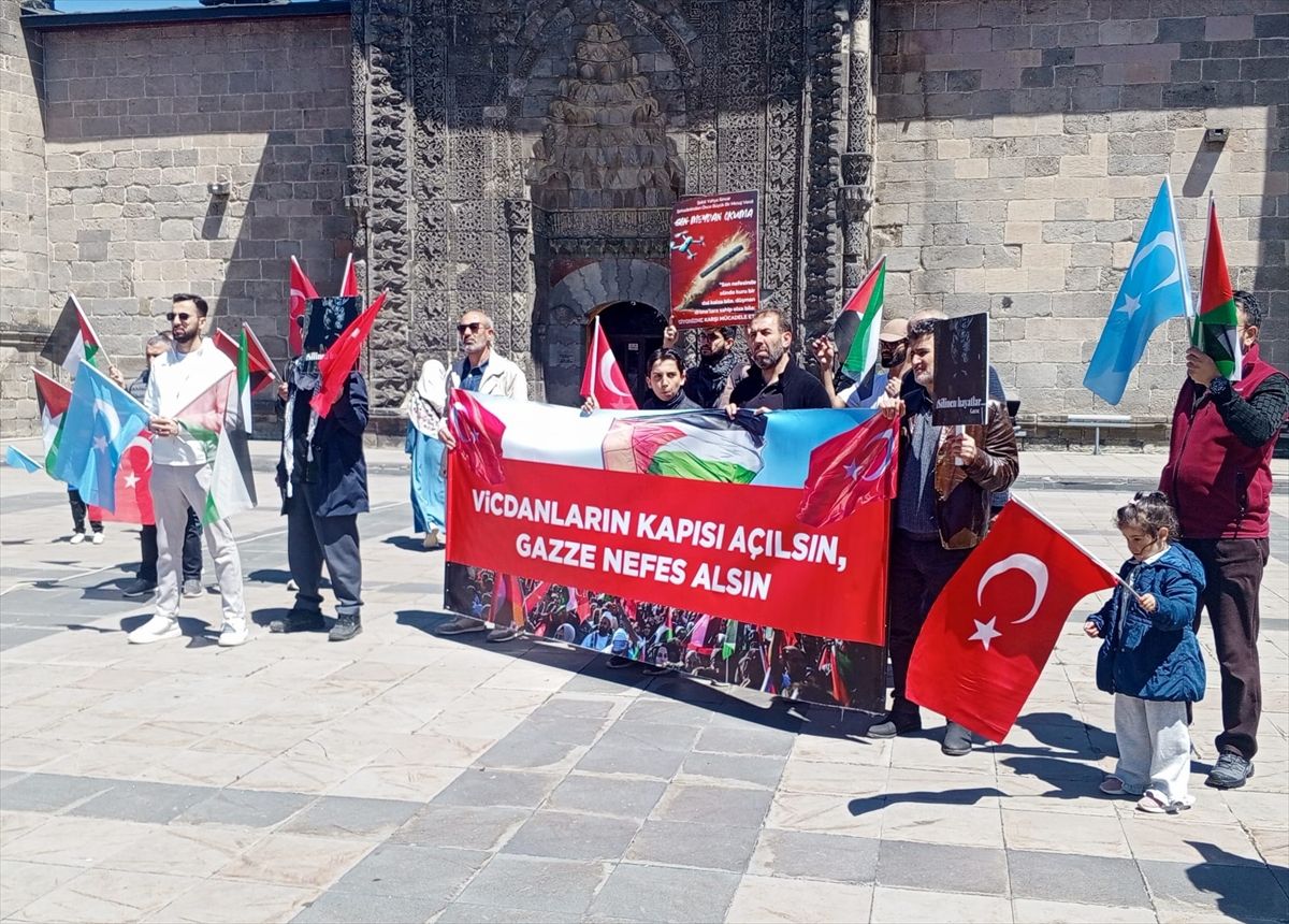 Erzurum’da Sağlık Çalışanlarından Protesto Yürüyüşü