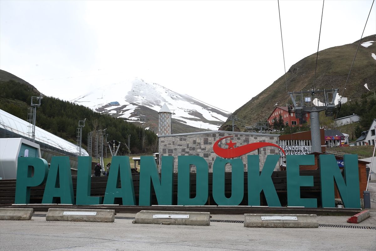 Erzurum’da İlkbahar Karı