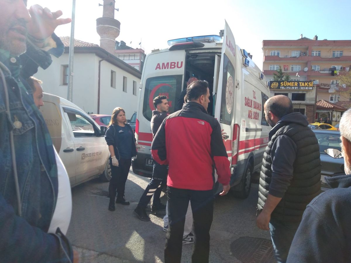 Ereğli’de eski sevgililerin kavgası kanlı bitti