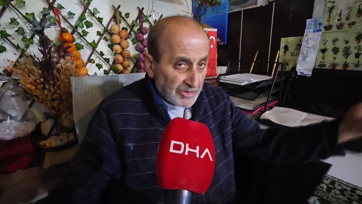 Yolda Demir Saplanan İETT Otobüsü Kaza Yaptı
