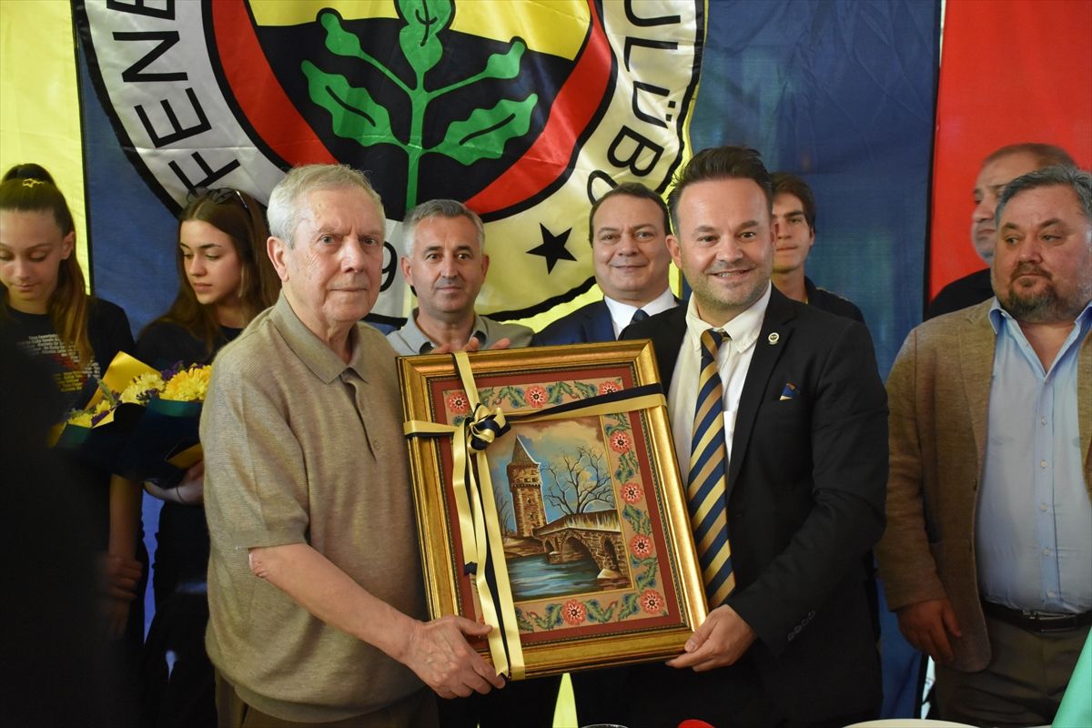 Aziz Yıldırım: Fenerbahçe Ruhunu Birlik ve Beraberlikle Geri Getireceğiz