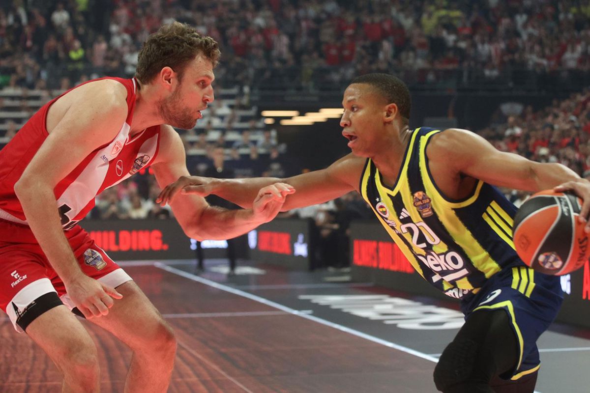 Fenerbahçe Beko Olympiakos’a farklı kaybetti