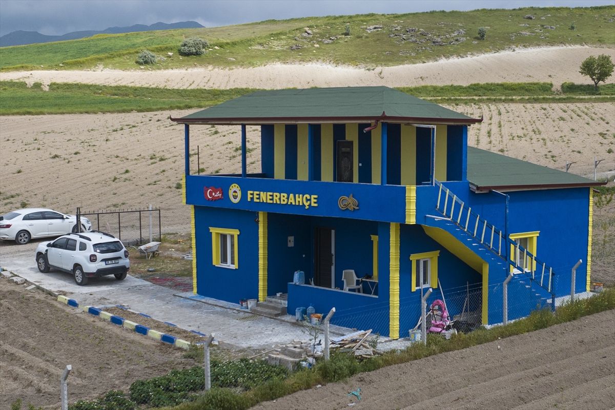 Fenerbahçeli Metin’in Sarı-Lacivert Evi