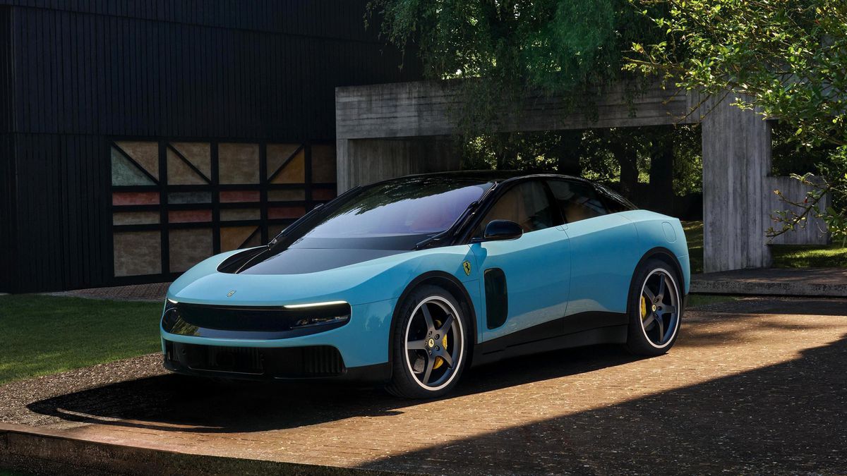 Ferrari’nin İlk Elektrikli Aracı Tartışma Yarattı