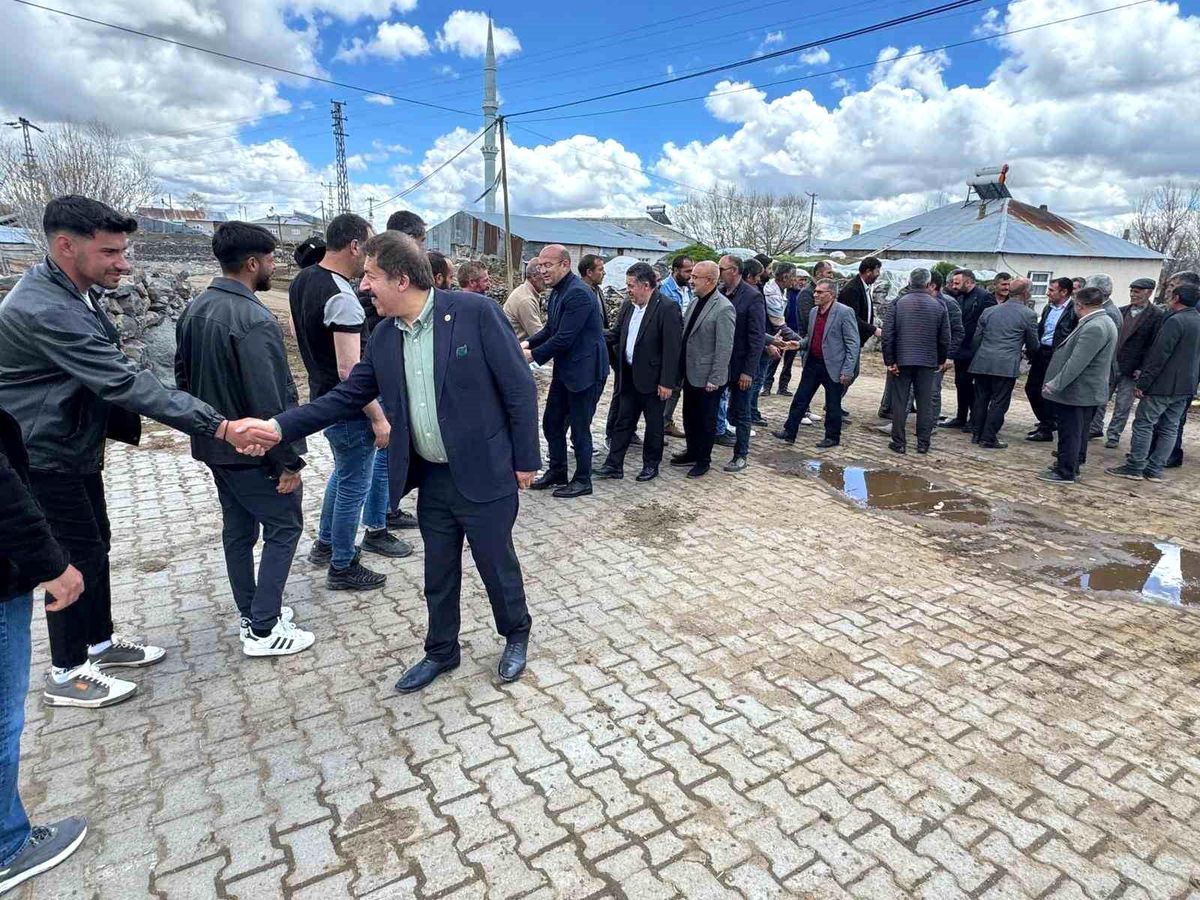 Fırat, Tekman ve Karayazı’da halkla buluştu