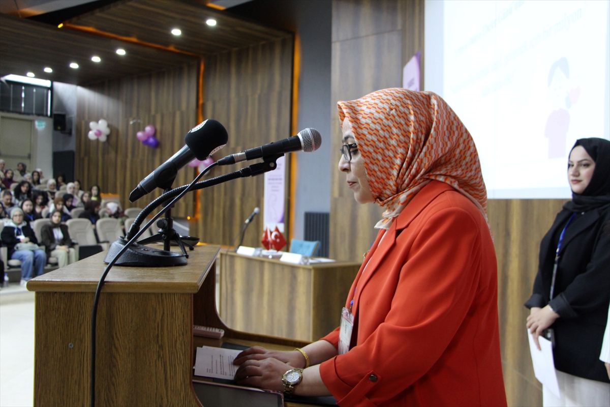 Ebelik Sempozyumu Fırat Üniversitesi’nde Gerçekleşti