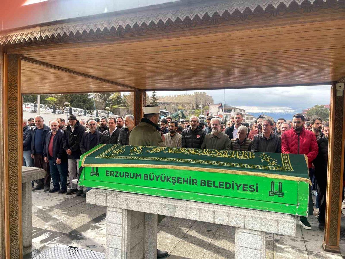 Gazeteci Orhan Akdal Son Yolculuğuna Uğurlandı