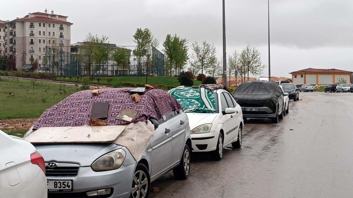Gaziantep’te fırtınanın hasarı gün ağarınca ortaya çıktı