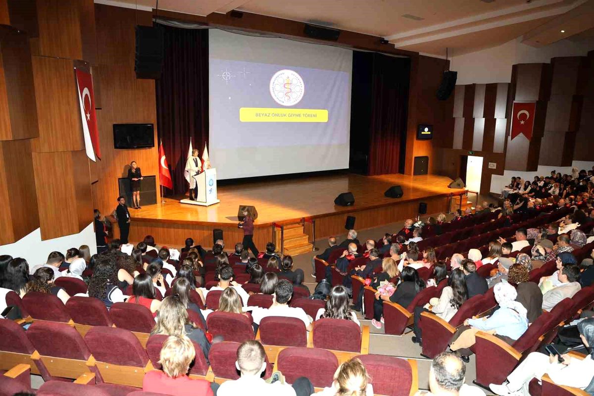 ULUDAĞ ÜNİVERSİTESİ’nde Beyaz Önlük Sevinci