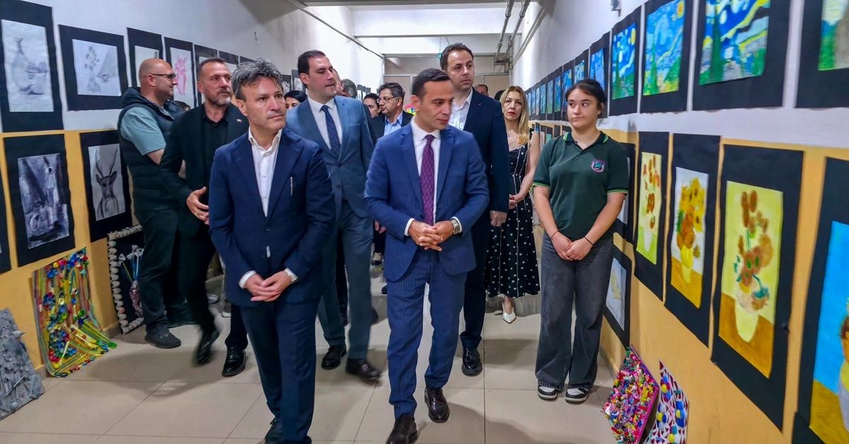 Gelibolu’da Yıl Sonu Sergisi Açıldı