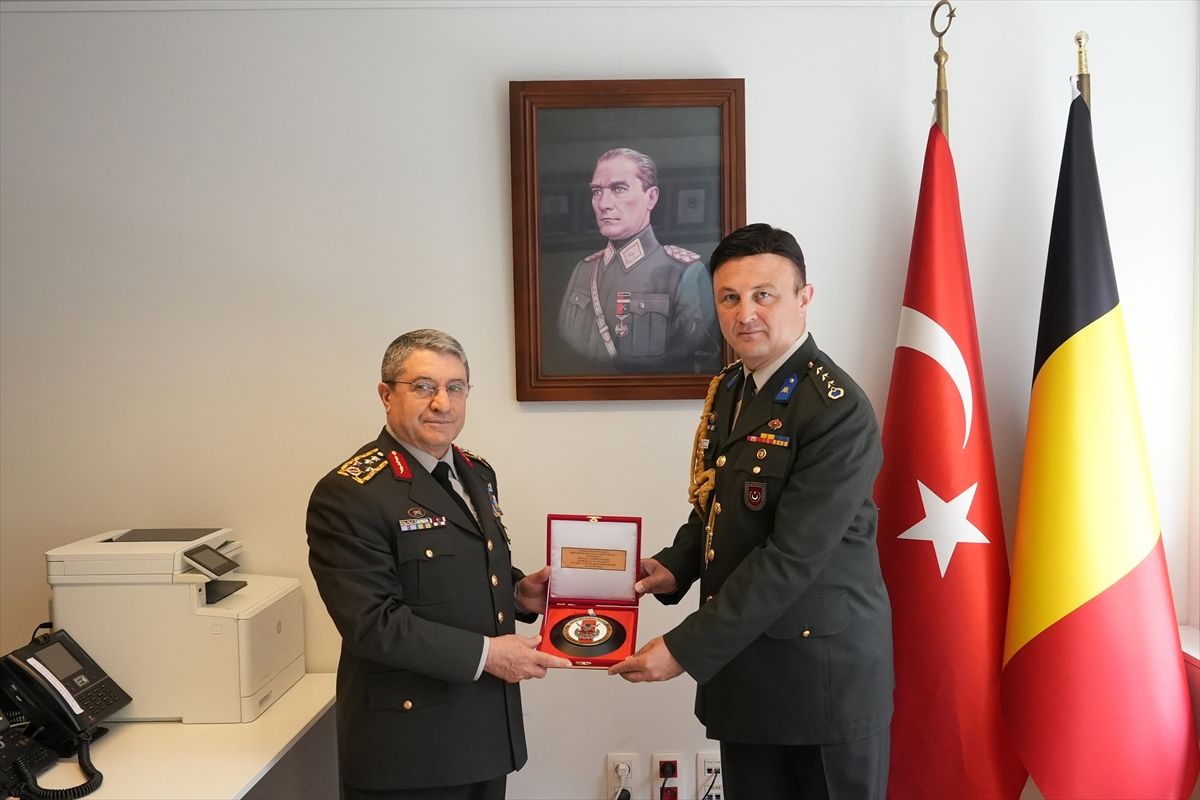 Orgeneral Bayraktaroğlu Brüksel’de