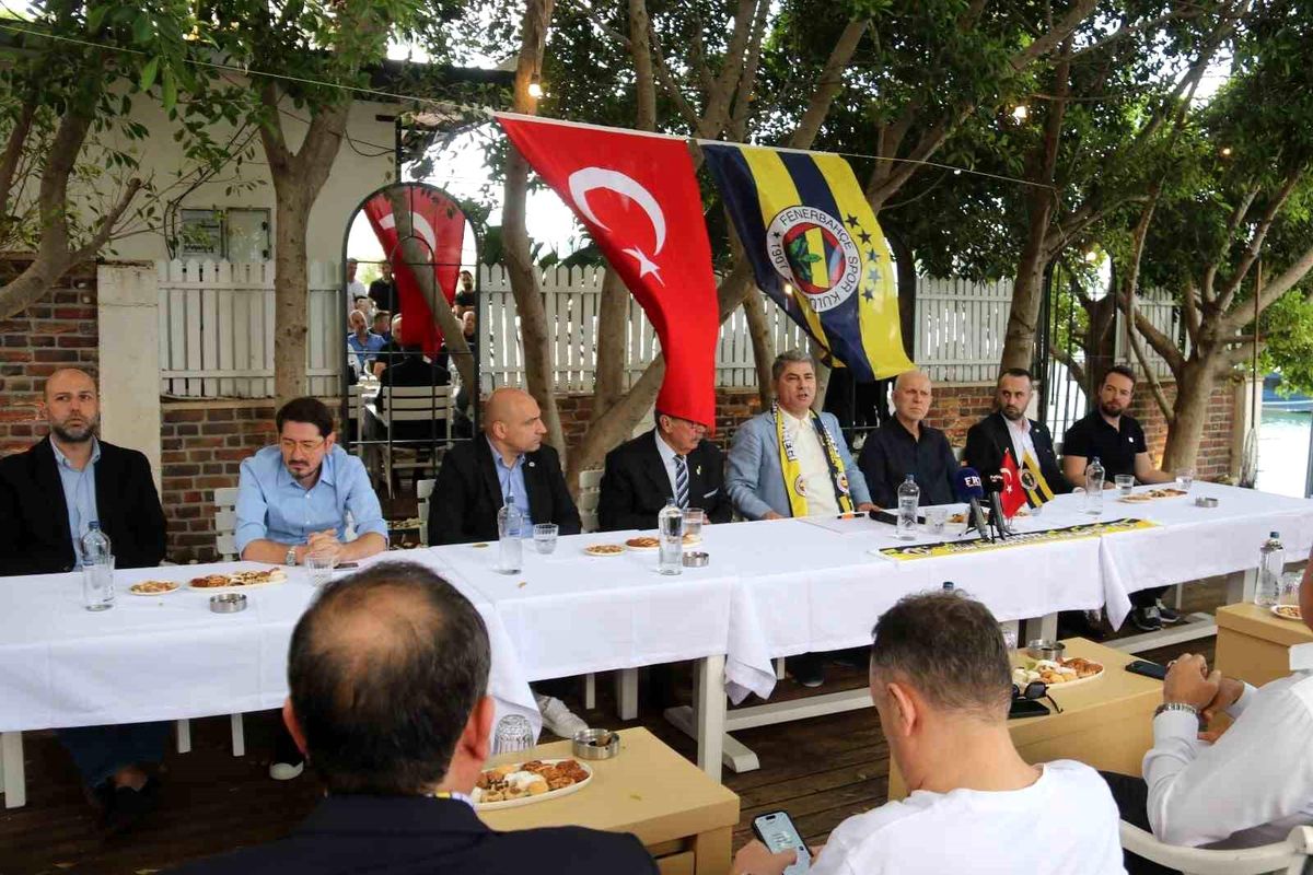Hakan Safi, Fethiye’de Taraftarla Buluştu