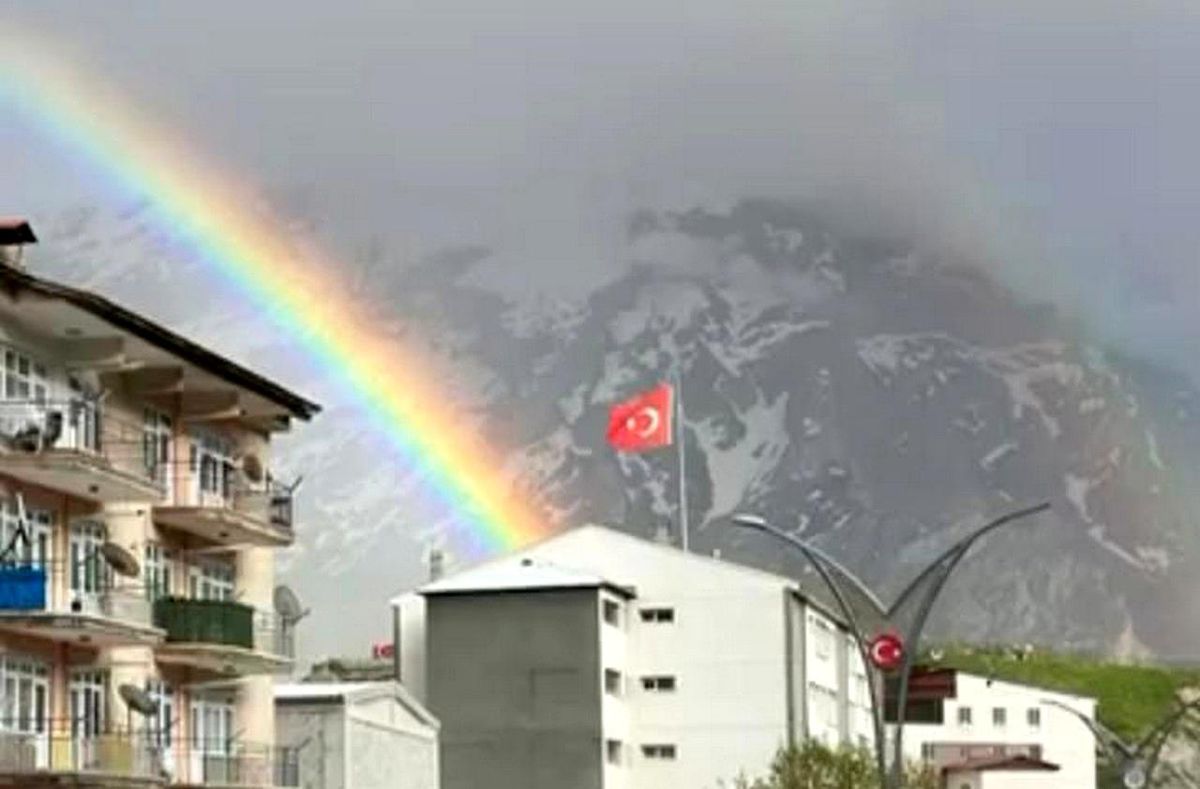 Hakkari’de Gökkuşağı Görüntüleri