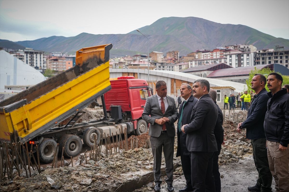 Hakkari’de 8 Bina Tahliye Edildi