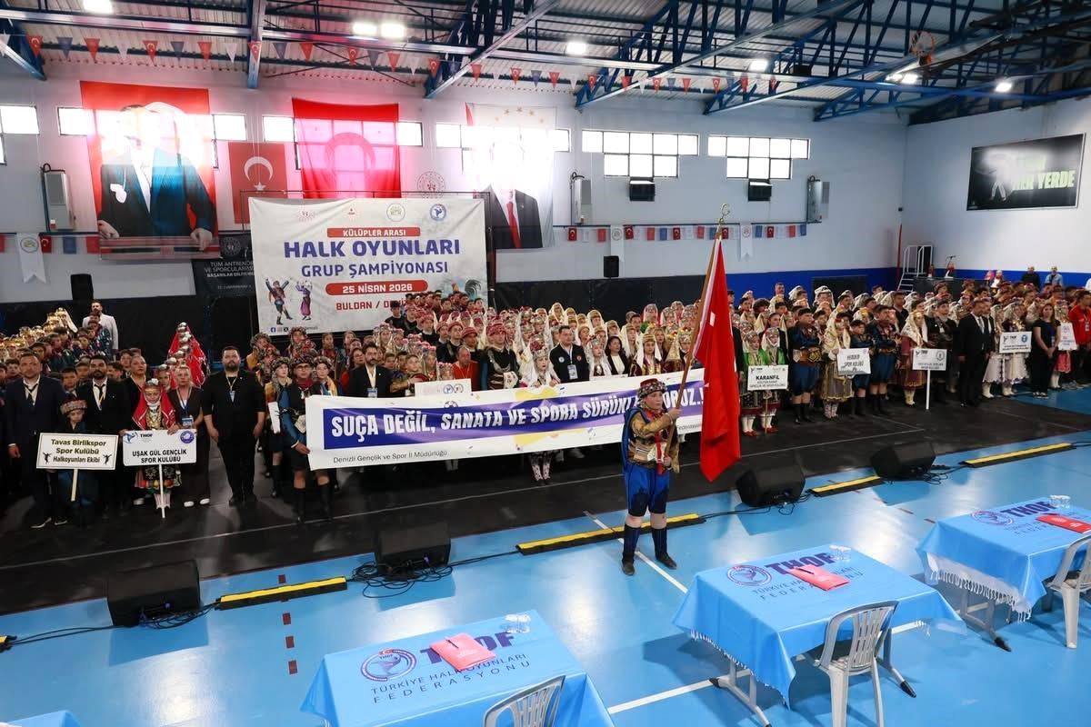 Buldan’da Halk Oyunları Şampiyonası Coşkuyla Gerçekleşti
