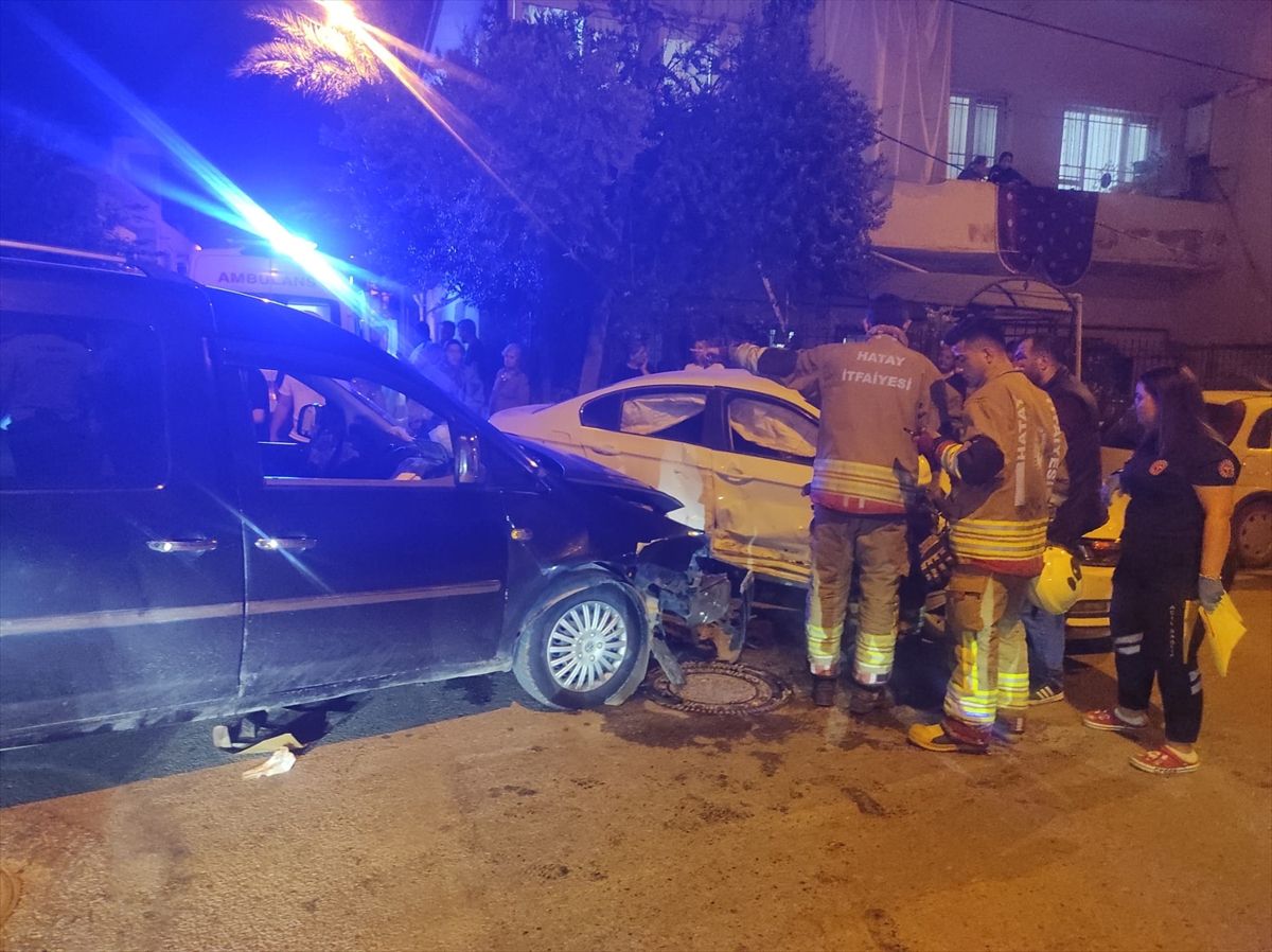 İskenderun’da Kaza: 4 Yaralı