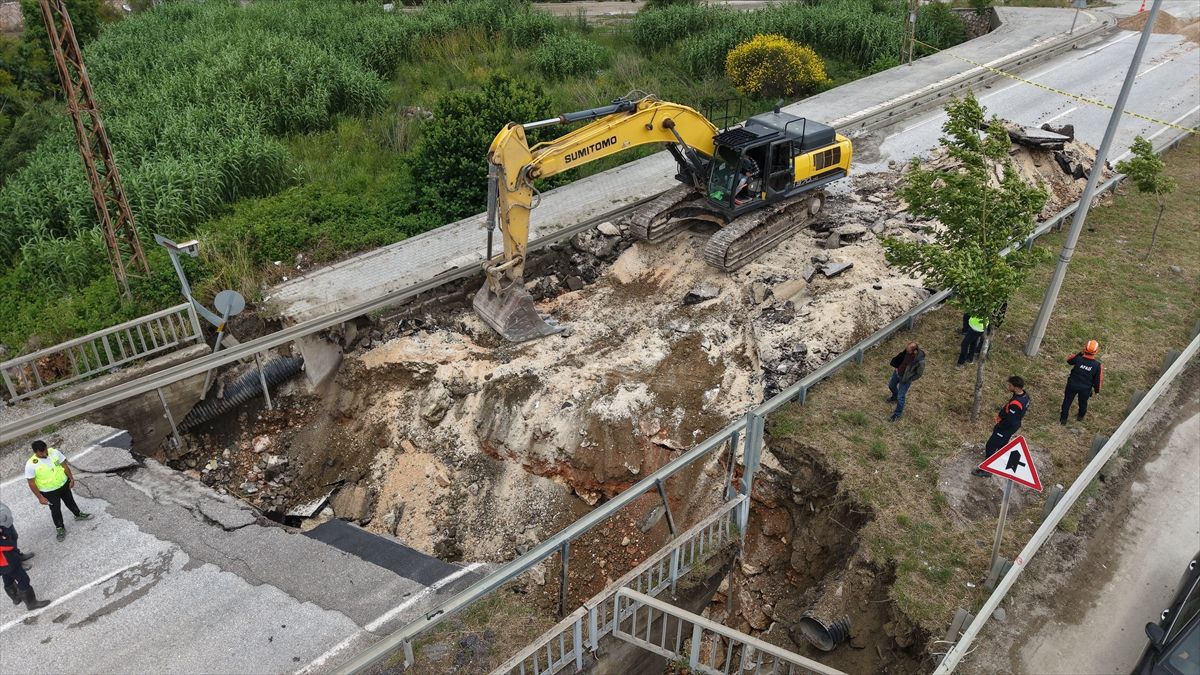 Hatay’da Sağanak: 2 Ölü, 12 Yaralı