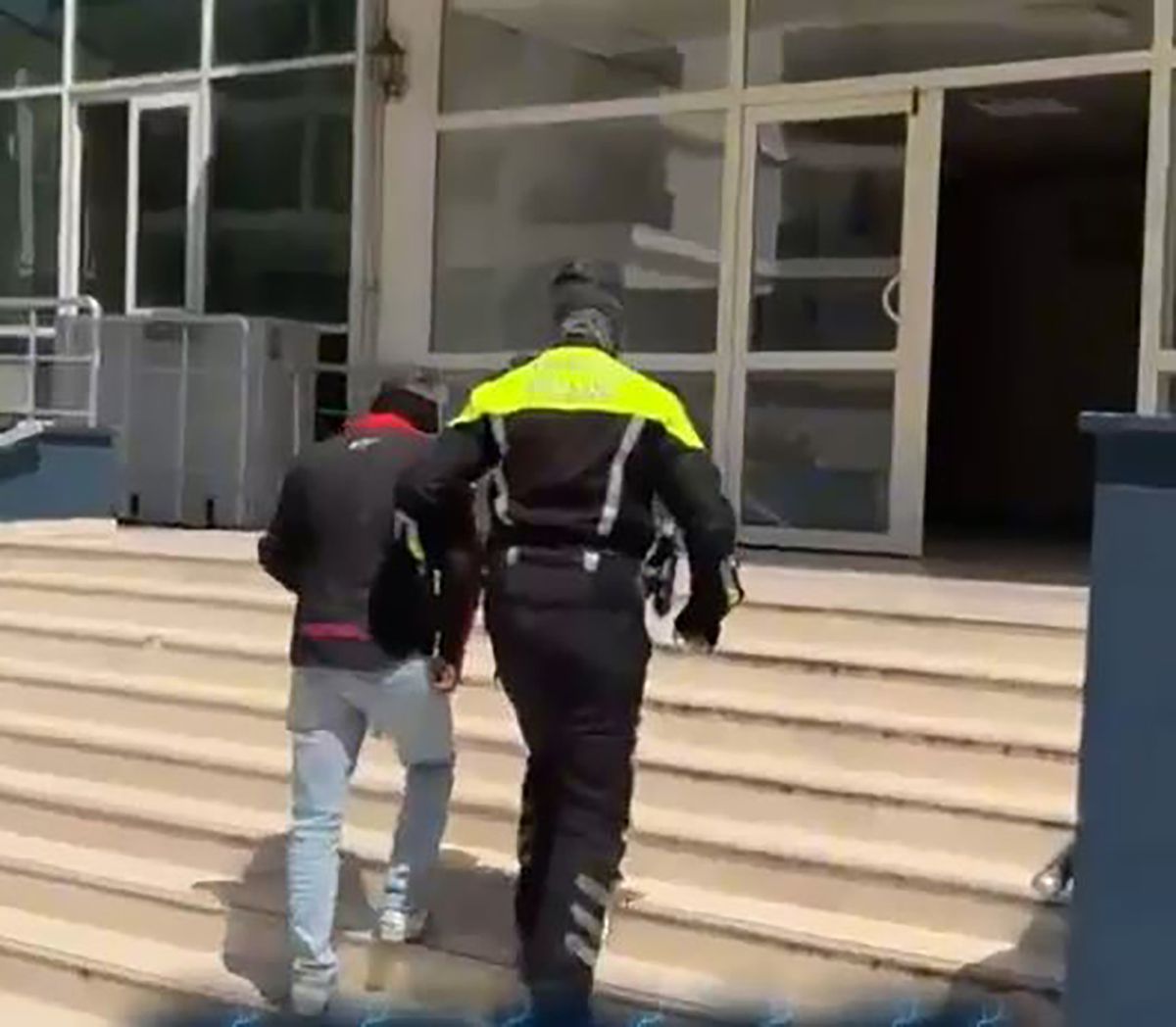 Hız Yapan Motosiklet Sürücüsüne 55 Bin Lira Ceza
