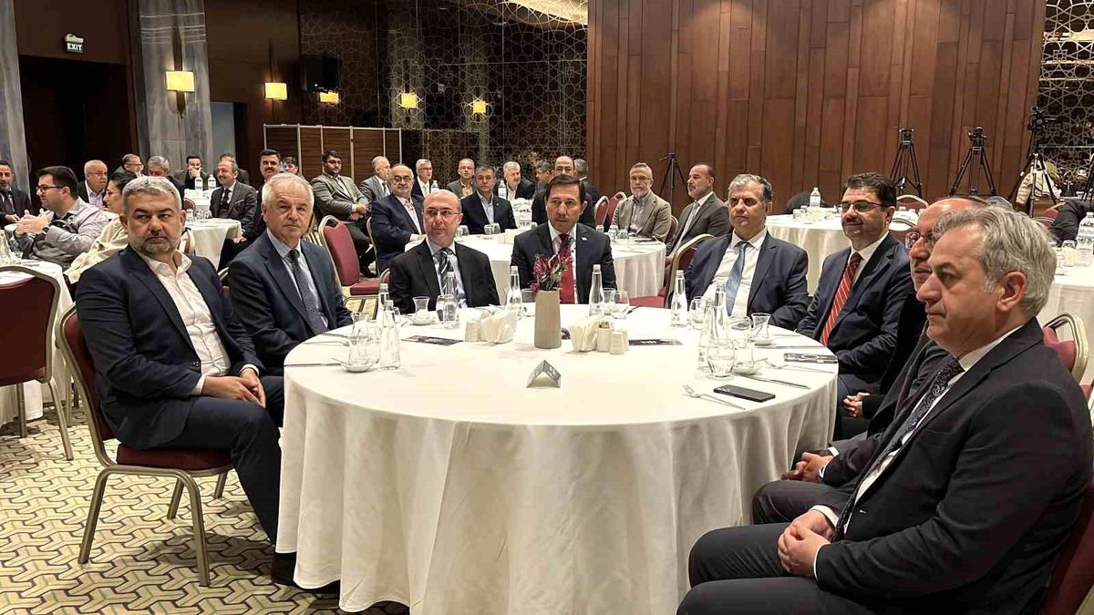 İmam Hatip Okulları Büyük Türkiye Şöleni