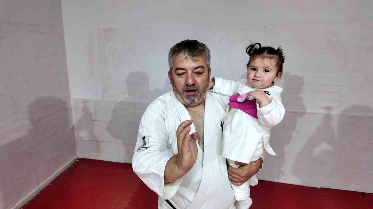 Kocal Ailesi Karateyi Yaşam Biçimi Haline Getirdi