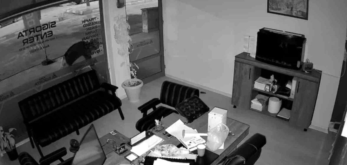 Akşehir’de Çiçek Hırsızlığı
