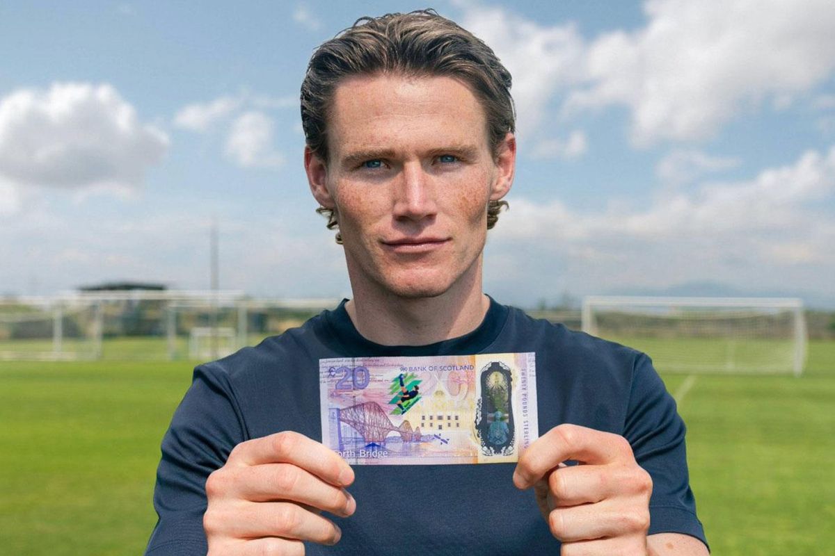 İskoçya’da McTominay’in attığı röveşata golün işlendiği 20 sterlinlik banknot basıldı