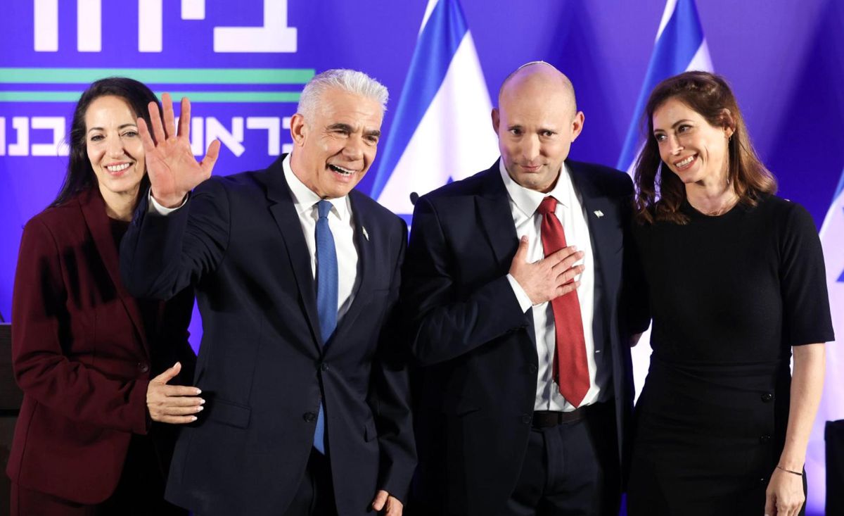 Lapid ve Bennett’ten Netanyahu’ya Karşı Güç Birliği