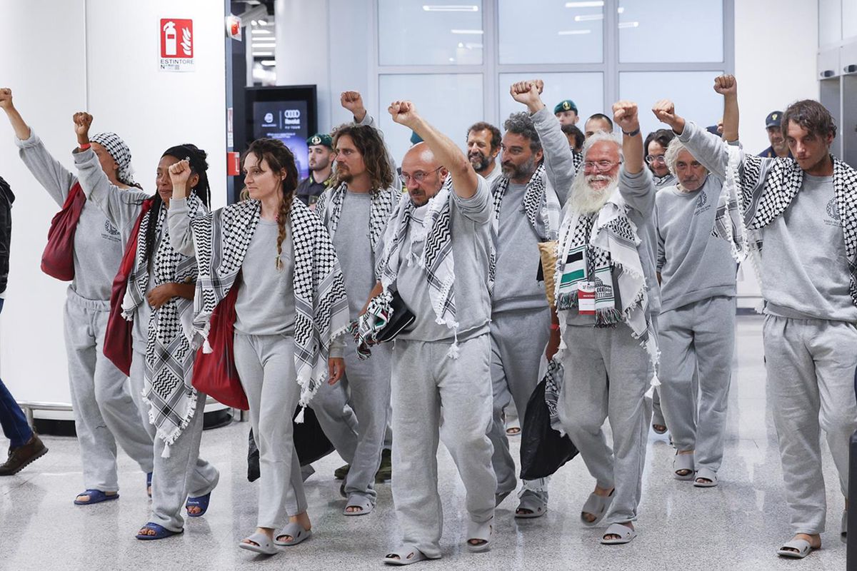 İtalyan Aktivistler Özgürlüğüne Kavuştu